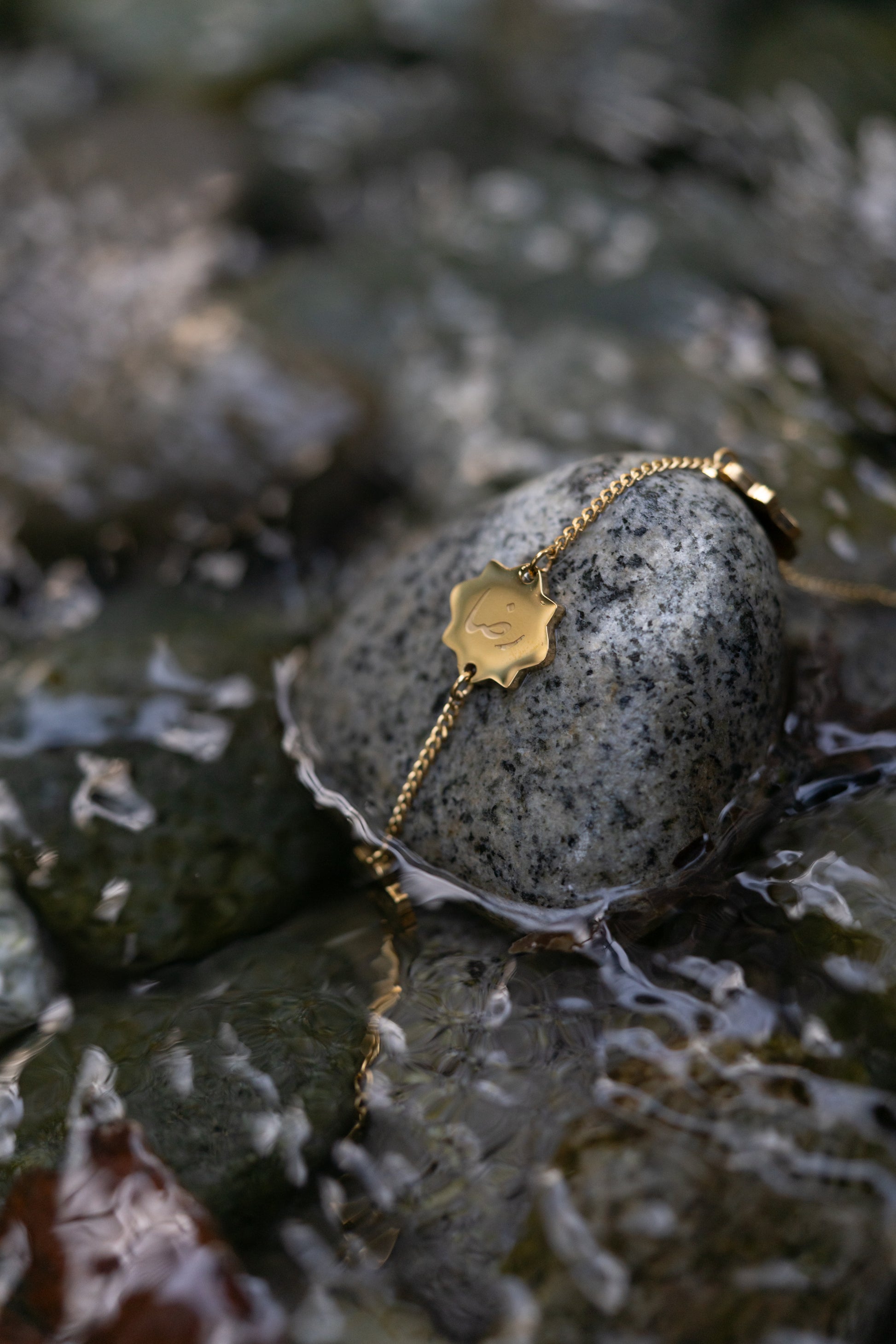 Noble Star Bracelet Elaan