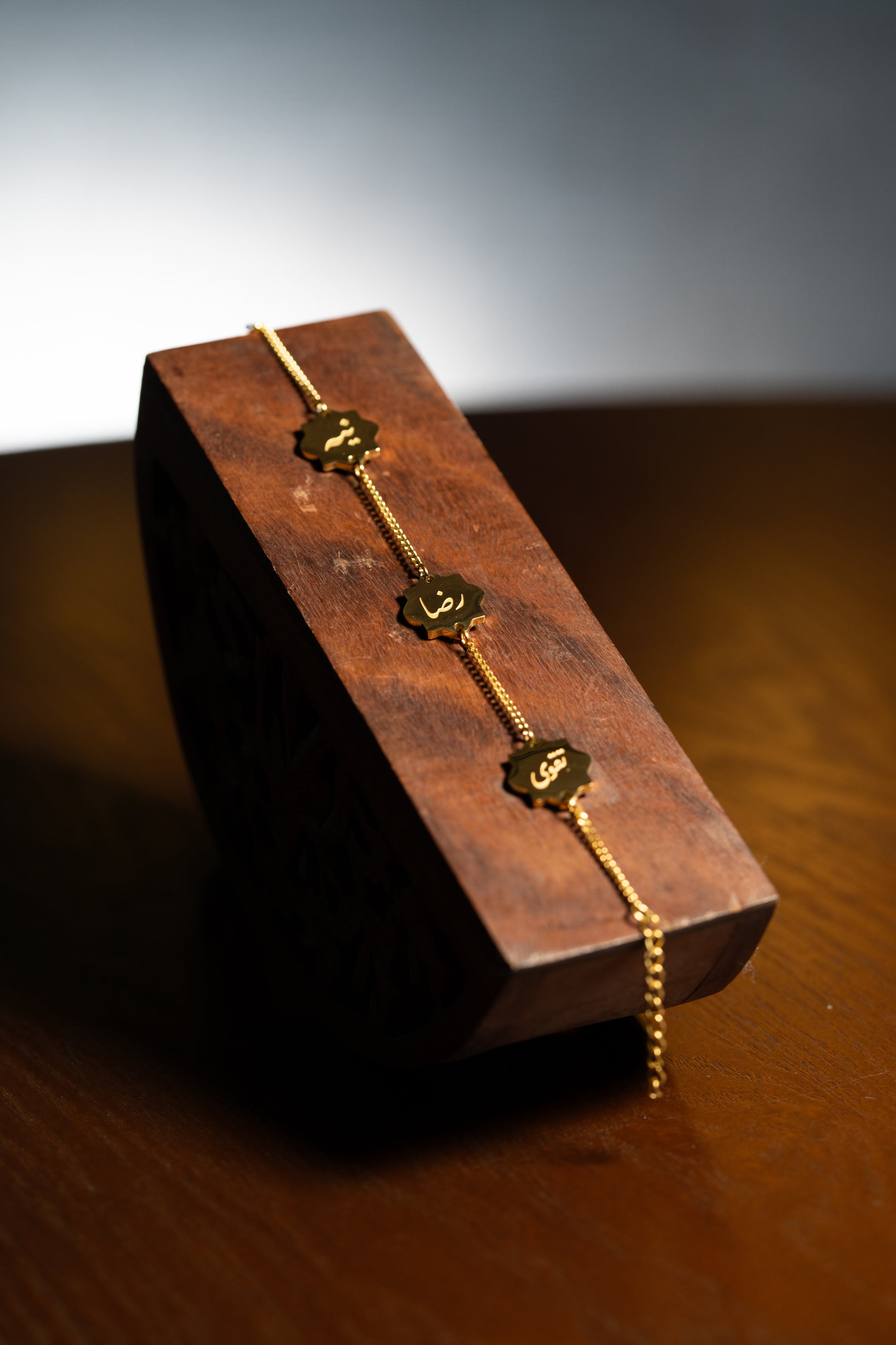 Noble Star Bracelet Elaan